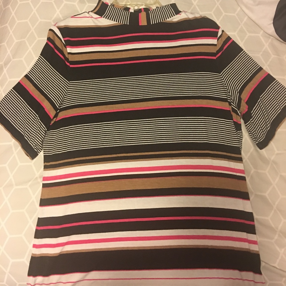 Elle Short Sleeved Turtleneck